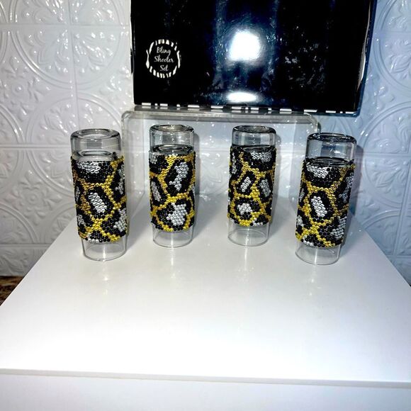 NIB SET Bling Shooter Shot Glasses - Picture 2 of 2